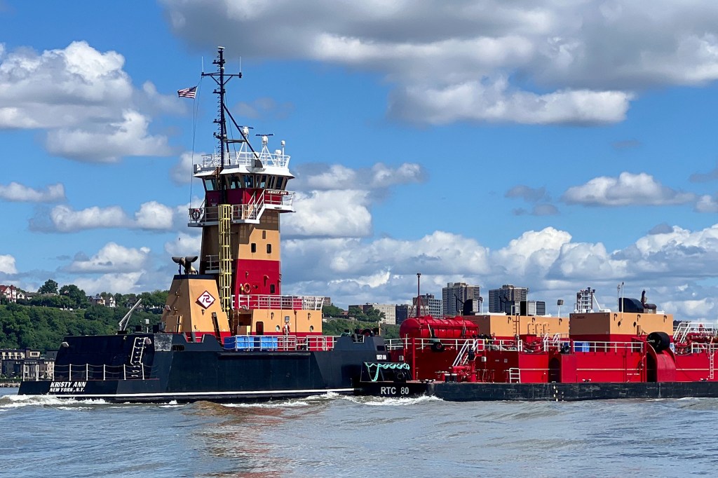 Wednesday May 29–light wind and clear skies